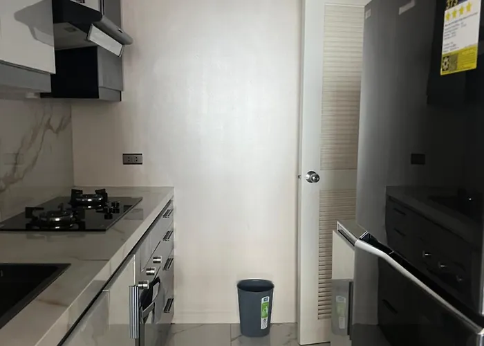 Robinson's Place Residences, Tower 2 * Manila